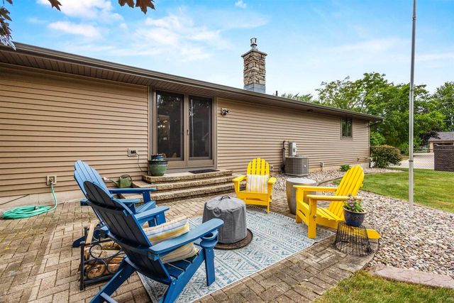 N294 ROGERS LANE, Appleton, WI 54915