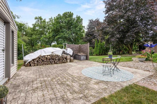 N294 ROGERS LANE, Appleton, WI 54915