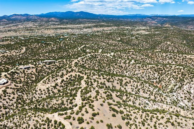 36 Vista Sierra Bonita, Santa Fe, NM 87540