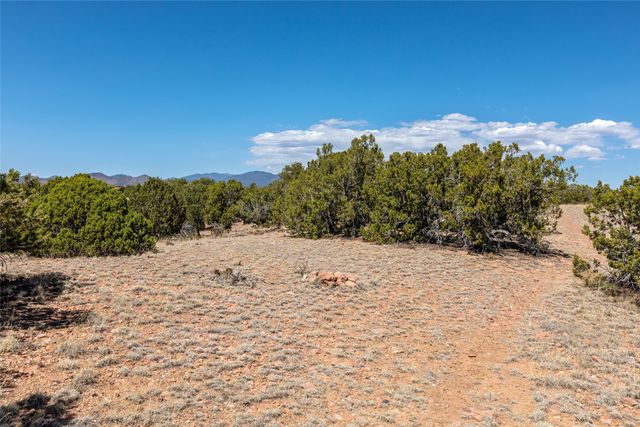 36 Vista Sierra Bonita, Santa Fe, NM 87540
