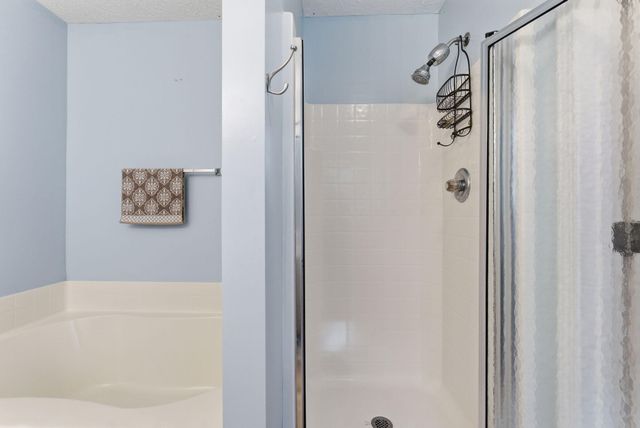 123 River Run Court, Georgetown, KY 40324