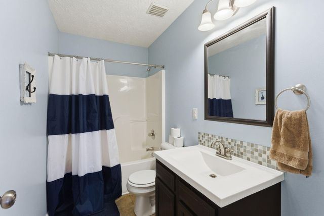 123 River Run Court, Georgetown, KY 40324