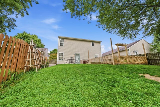 123 River Run Court, Georgetown, KY 40324