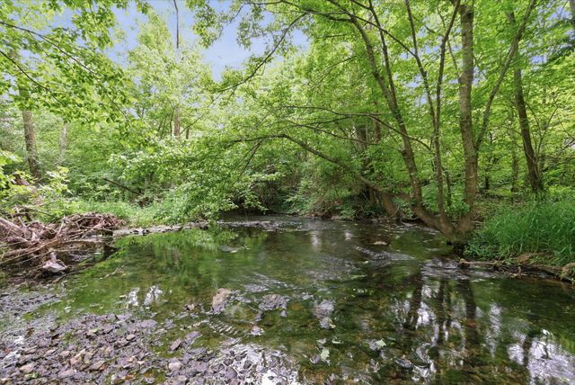 123 River Run Court, Georgetown, KY 40324