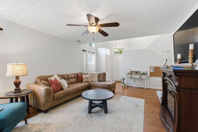 123 River Run Court, Georgetown, KY 40324