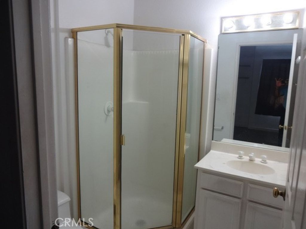 Image 23 of property listing at 11417 Culver Boulevard 2, Los Angeles, CA 90066