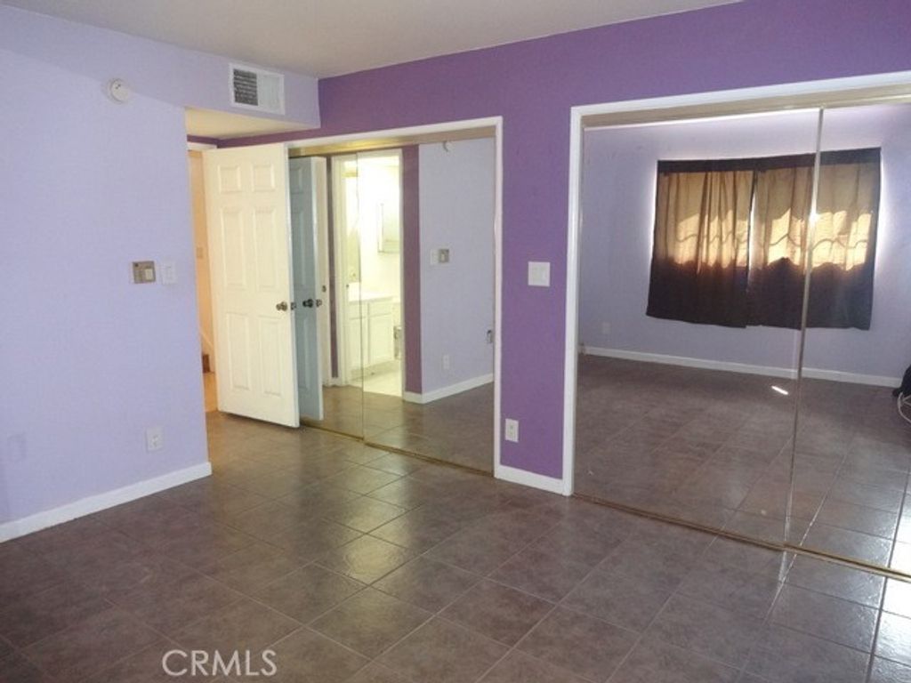 Image 6 of property listing at 11417 Culver Boulevard 2, Los Angeles, CA 90066