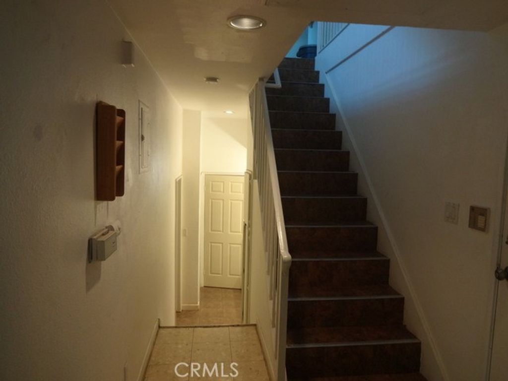 Image 8 of property listing at 11417 Culver Boulevard 2, Los Angeles, CA 90066