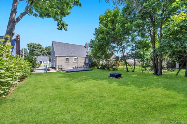 15 Irving Johnson Street, East Northport, NY 11731