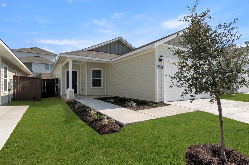 11801 Murano DR, Austin, TX 78747