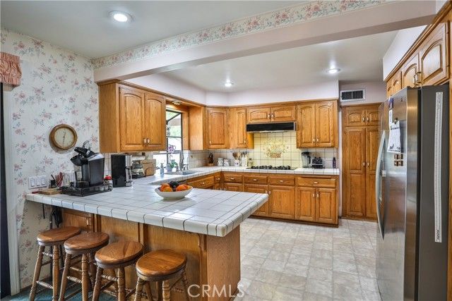 2059 Country Club, Glendora, CA 91741