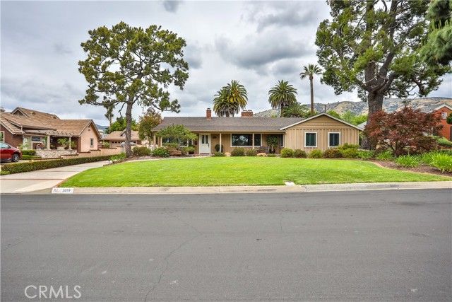 2059 Country Club, Glendora, CA 91741