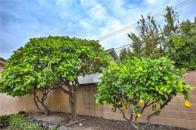 2059 Country Club, Glendora, CA 91741