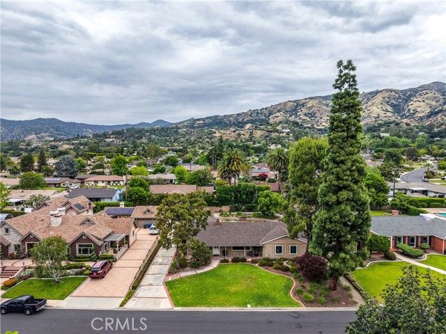 2059 Country Club, Glendora, CA 91741