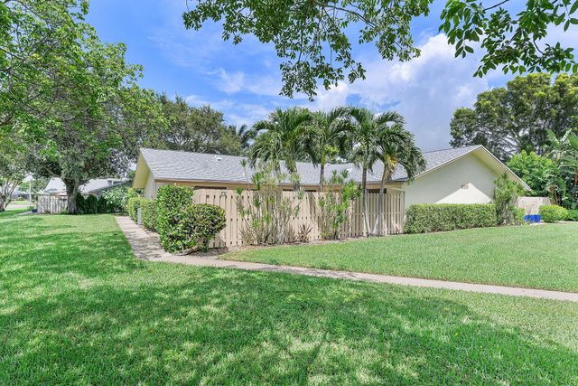 836 NW 29th Avenue A, Delray Beach, FL 33445