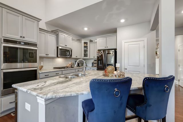 7036 Bennett Dr, Mount Juliet, TN 37122