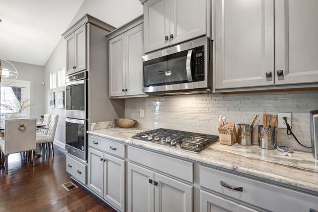 7036 Bennett Dr, Mount Juliet, TN 37122