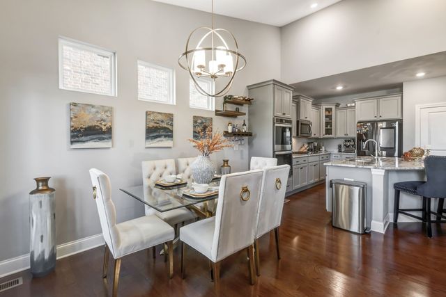 7036 Bennett Dr, Mount Juliet, TN 37122