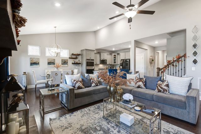 7036 Bennett Dr, Mount Juliet, TN 37122