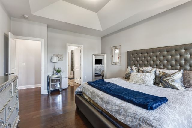 7036 Bennett Dr, Mount Juliet, TN 37122