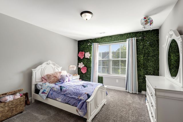 7036 Bennett Dr, Mount Juliet, TN 37122