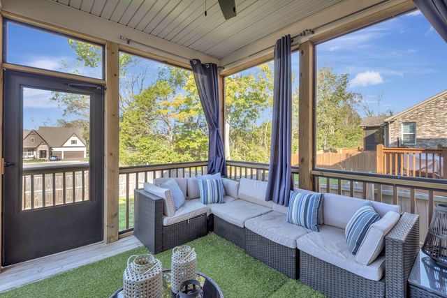 7036 Bennett Dr, Mount Juliet, TN 37122