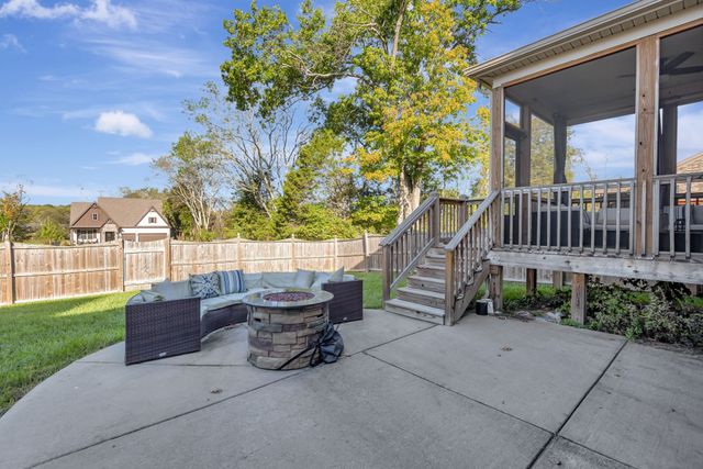 7036 Bennett Dr, Mount Juliet, TN 37122