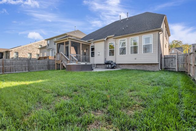 7036 Bennett Dr, Mount Juliet, TN 37122