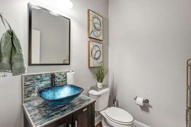 7036 Bennett Dr, Mount Juliet, TN 37122