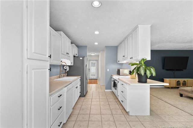852 Santiato Drive, Fayetteville, NC 28314