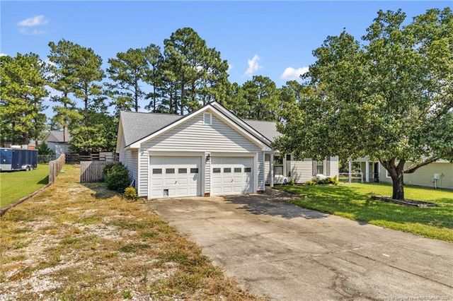 852 Santiato Drive, Fayetteville, NC 28314