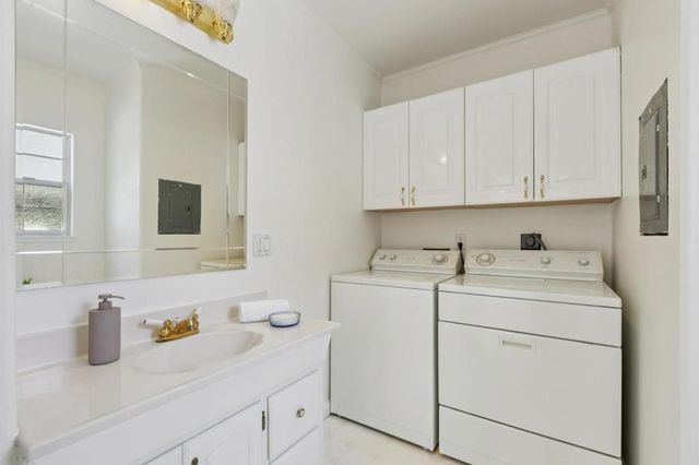 1722 University Avenue, San Jose, CA 95126