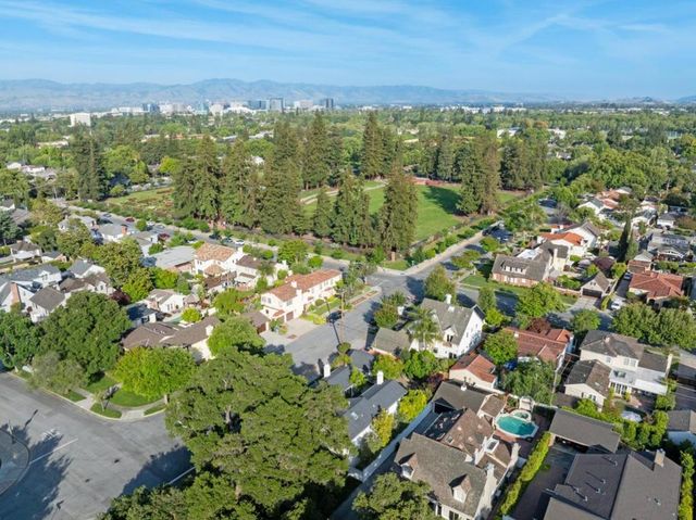 1722 University Avenue, San Jose, CA 95126