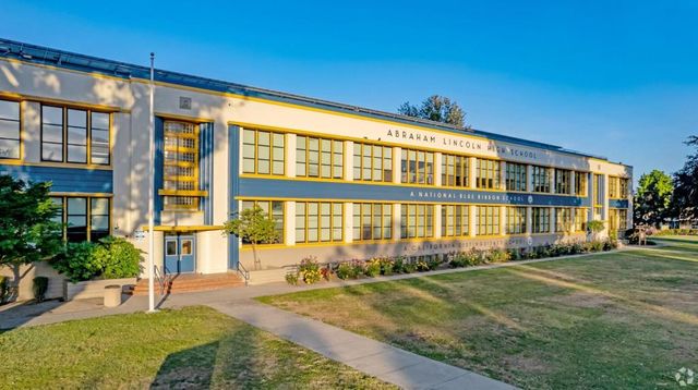 1722 University Avenue, San Jose, CA 95126