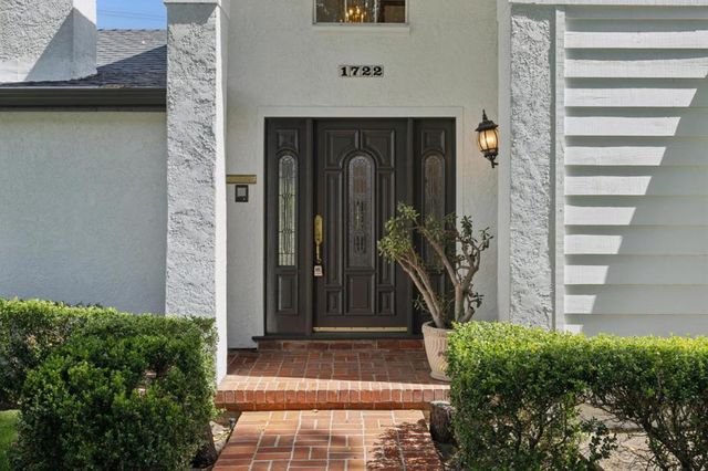 1722 University Avenue, San Jose, CA 95126