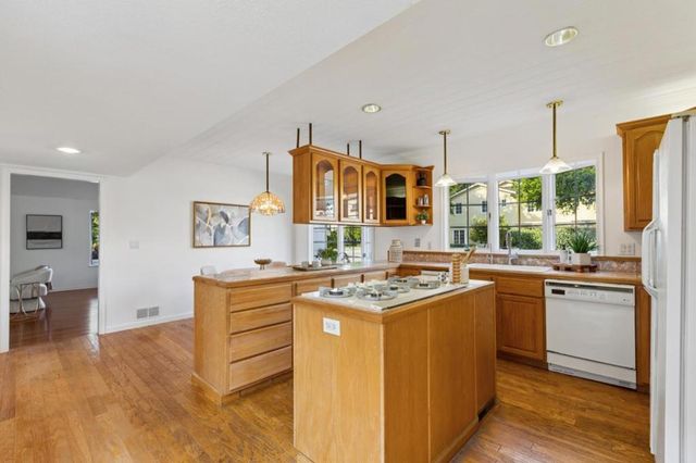 1722 University Avenue, San Jose, CA 95126