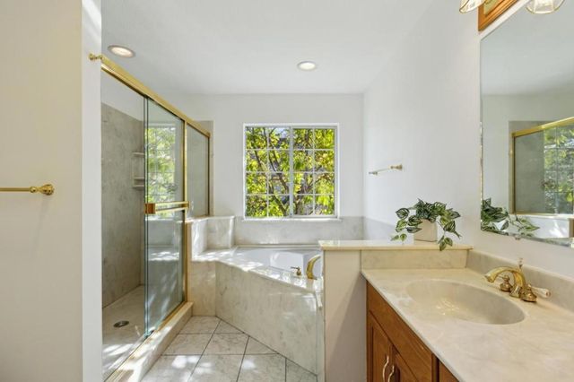 1722 University Avenue, San Jose, CA 95126