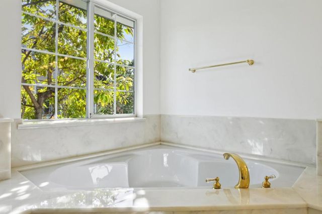 1722 University Avenue, San Jose, CA 95126