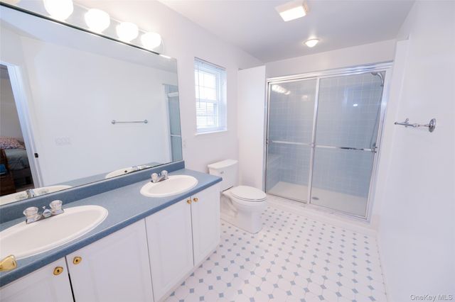 62 Meadowbrook Court, Patterson, NY 12563