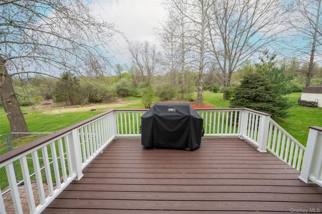 62 Meadowbrook Court, Patterson, NY 12563