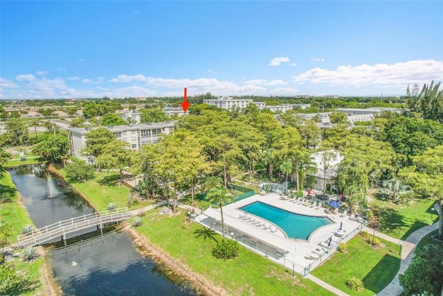 4898 NW 29th Court 304, Lauderdale Lakes, FL 33313