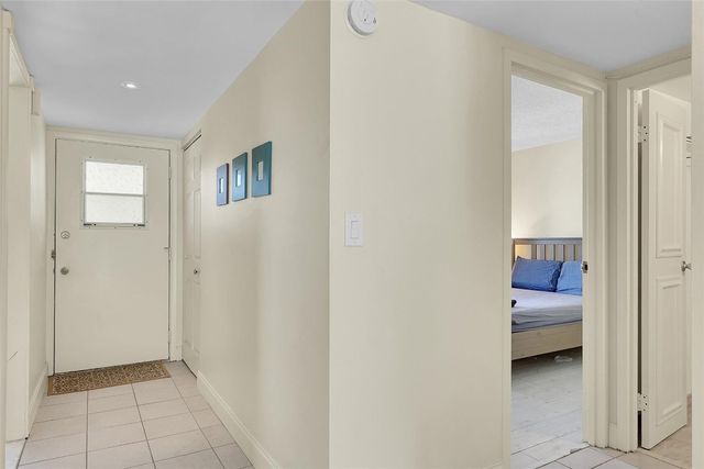 4898 NW 29th Court 304, Lauderdale Lakes, FL 33313