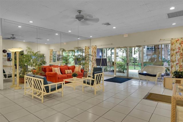 4898 NW 29th Court 304, Lauderdale Lakes, FL 33313