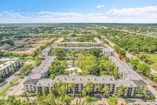 4898 NW 29th Court 304, Lauderdale Lakes, FL 33313