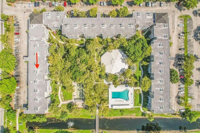 4898 NW 29th Court 304, Lauderdale Lakes, FL 33313