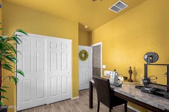 16510 W TETHER Trail, Surprise, AZ 85387