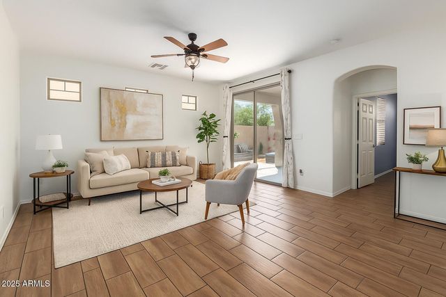 16510 W TETHER Trail, Surprise, AZ 85387