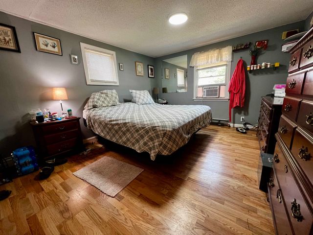 5 Russell Street, Rochester, NH 03867