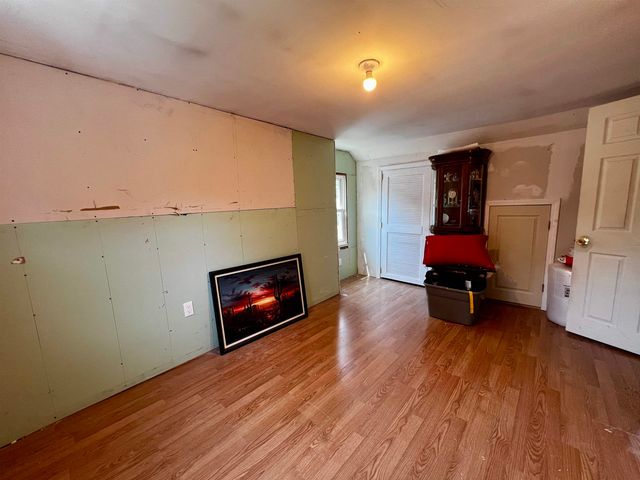 5 Russell Street, Rochester, NH 03867