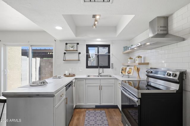 2724 W MCLELLAN Boulevard 119, Phoenix, AZ 85017